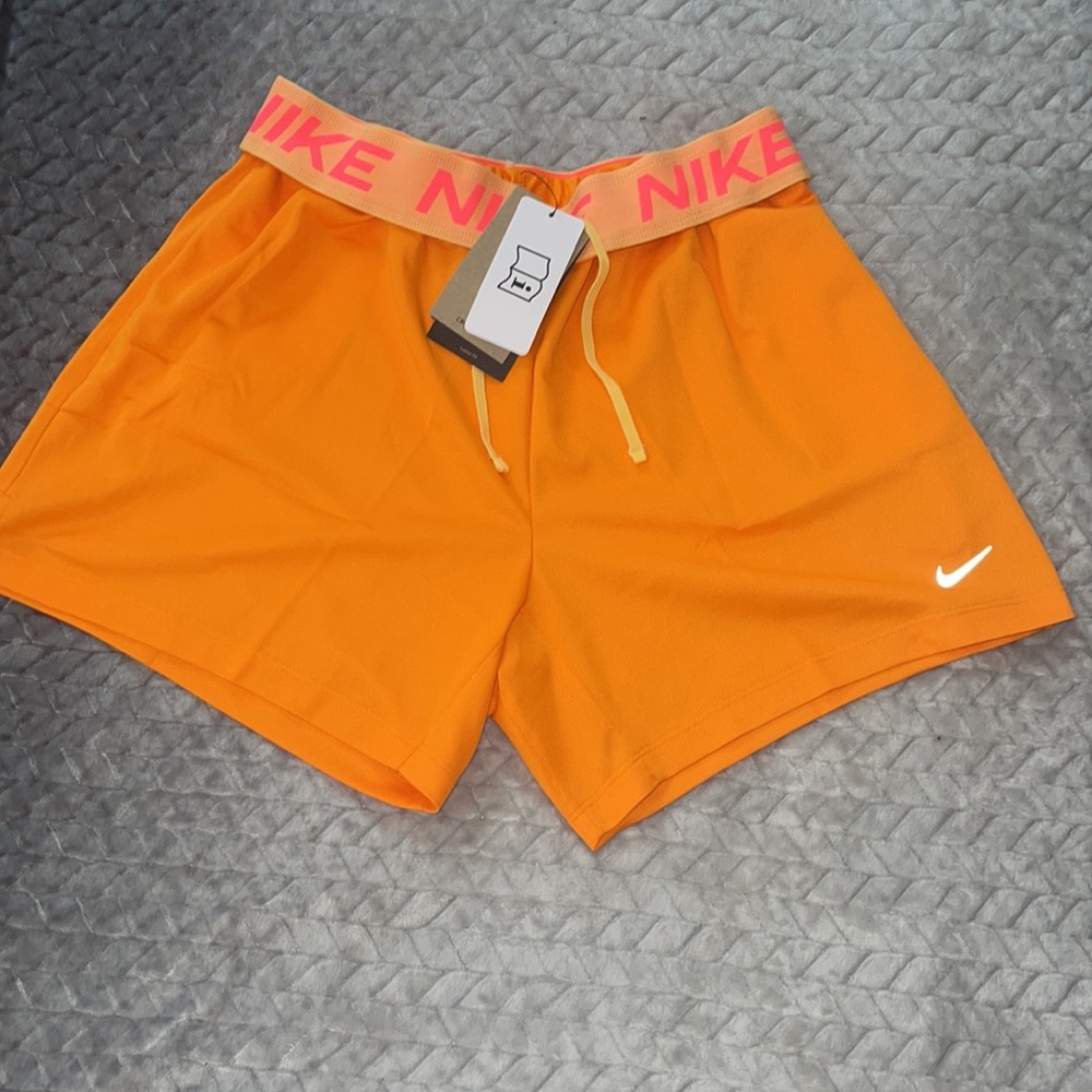 Nike Dri-FIT Strike Women's Soccer Shorts